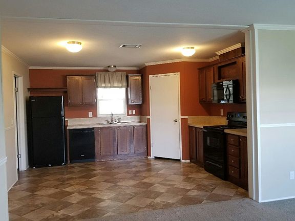 4th image of 2860 Campfire Ln