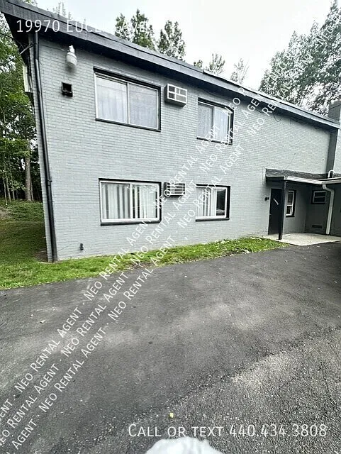 Cleveland - 2 bedroom — Photo 1