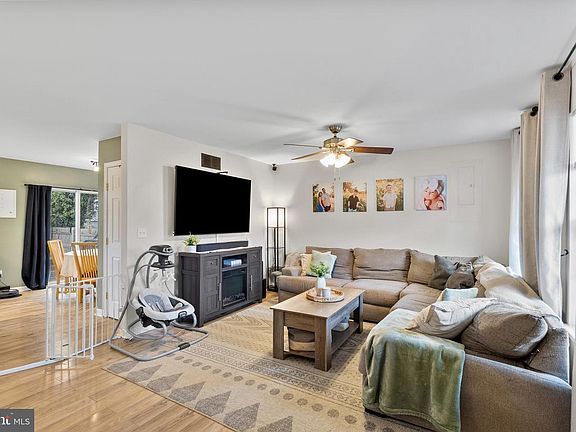 4th image of 110 Holton St