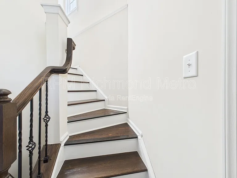 2200 Liesfeld Pkwy — Photo 44