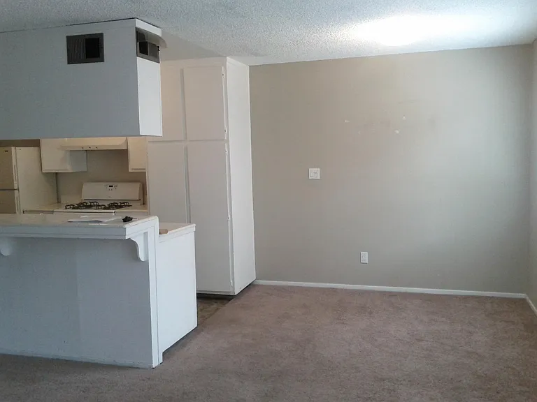 2110 Arroyo Ct #3 — Photo 4