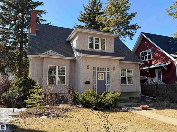 8734 117th St NW, Edmonton, AB T6G 1R5