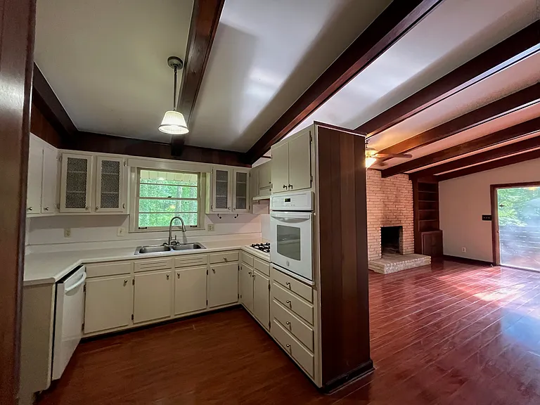 2906 Branchwood Dr — Photo 42
