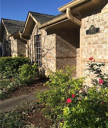 2nd image of 2502 Briarglen Dr