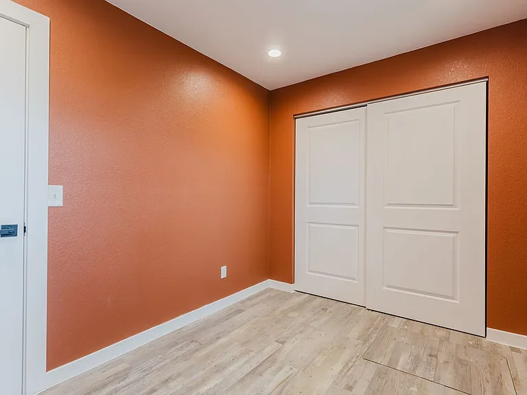 4001 E Cornell Ave — Photo 17