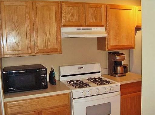 4th image of 2656 S Knightsbridge Cir