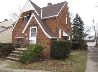 935 Beverly Rd, Cleveland Heights, OH 44121