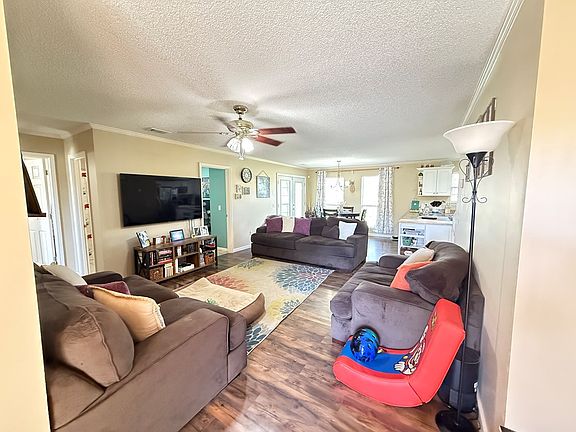 5th image of 376 Forest Hills Dr