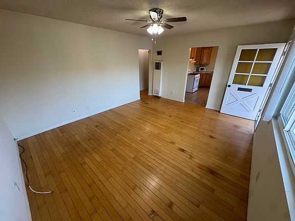 2nd image of 1713 Park Ave APT 4