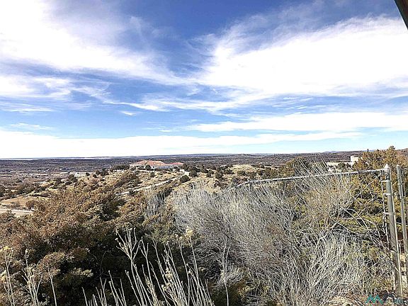 4th image of 1205 Kit Carson Dr