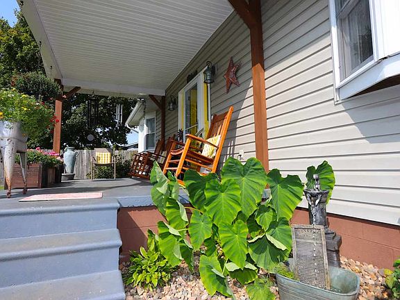4th image of 436 Township Road 1055