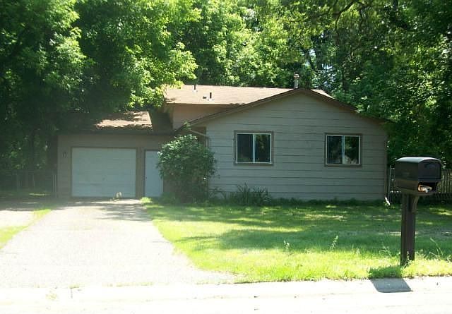1st image of 23241 Yucca St NW