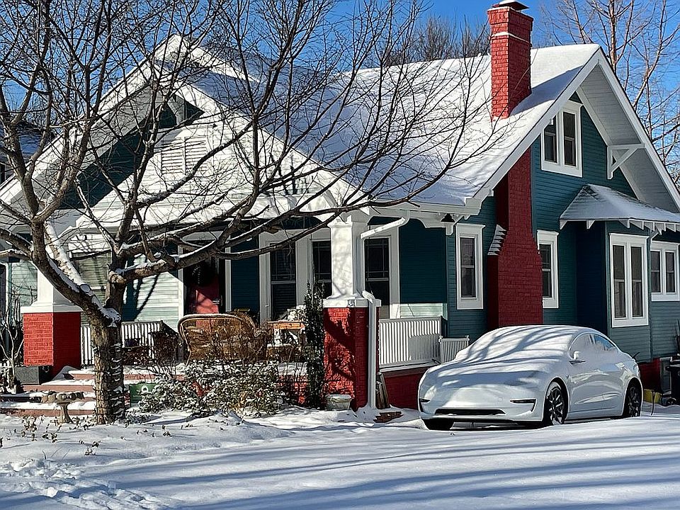 2nd image of 1708 S Quincy Ave