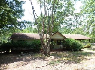 1190 S Potter Rd, Lancaster, SC 29720