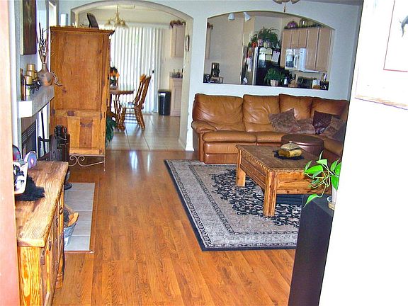 4th image of 4028 Cresta Park Ave NW