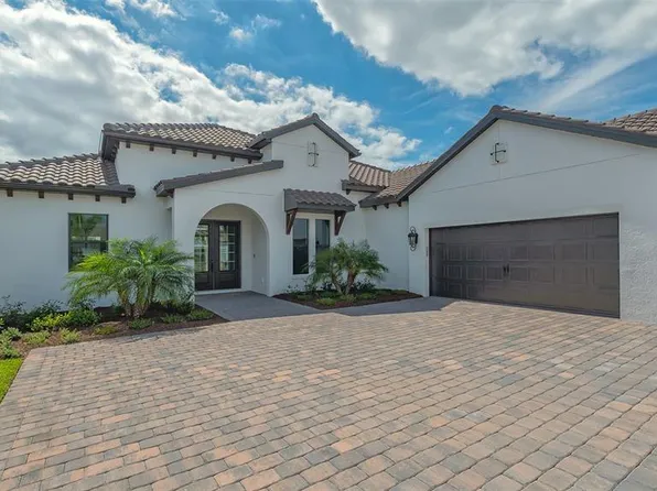 10629 Nicklaus Ct, Englewood, FL 34223