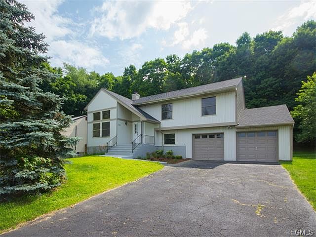 1st image of 224 Melville Dr
