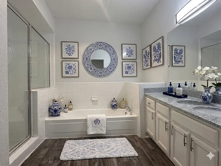 3908 Leeds Ct #8 — Photo 6