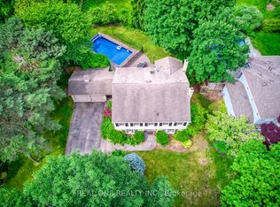 120 Blyth Cres, Oakville, ON L6J 5H6