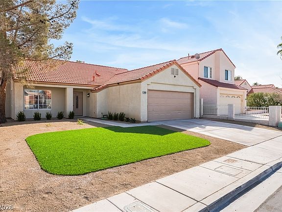 4th image of 3808 Blue Dawn Dr