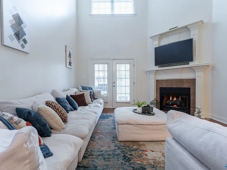 3187 Mallard Point Dr — Photo 8