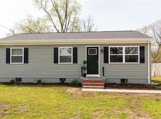 8509 Orcutt Ave, Hampton, VA 23605