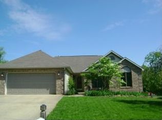 702 W Whitethorn Way, Bloomington, IN 47403