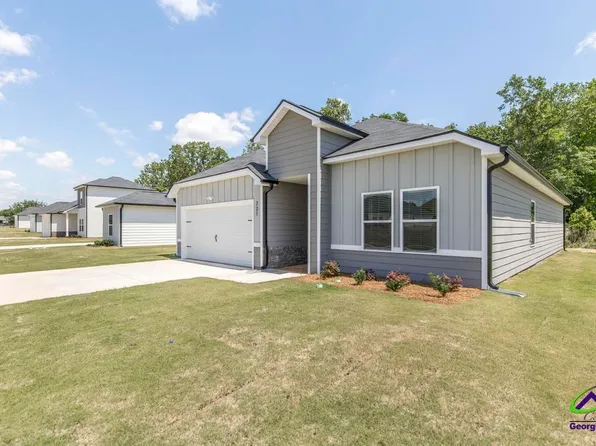 303 Georgian Walk, Byron, GA 31008