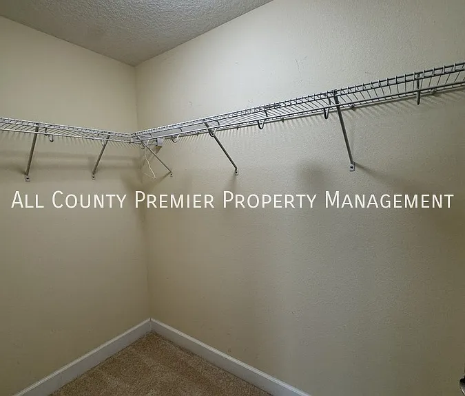 203 Spalding Way — Photo 29