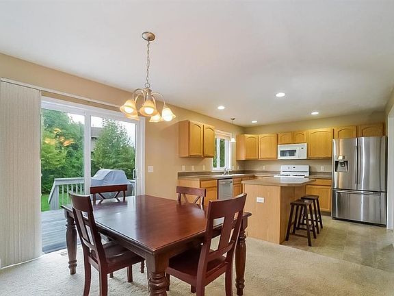 3rd image of 6648 Hartman Dr SE