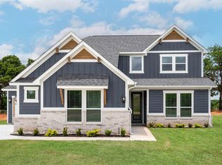 2379 Clubhouse Dr, Blanchard, OK 73010