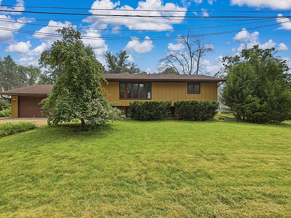 2nd image of 2028 Dotte Dr