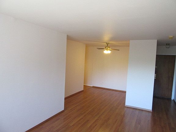 4th image of 7650 W Altgeld St APT 209