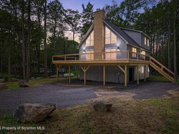 336 Packanack Dr #J-1276, Clifton Township, PA 18424