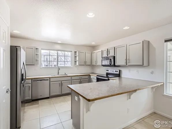 1907 Green Wing Dr, Johnstown, CO 80534