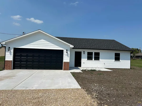 211 Sycamore St, Americus, KS 66835