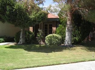 1121 N Yosemite Ln, Ridgecrest, CA 93555