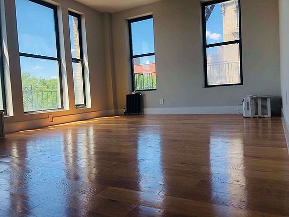 2nd image of 854 W 180th St APT 3B