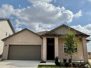 461 Young St, Buda, TX 78610