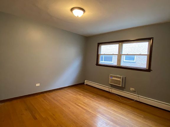5th image of 4333 W 95th St APT 17