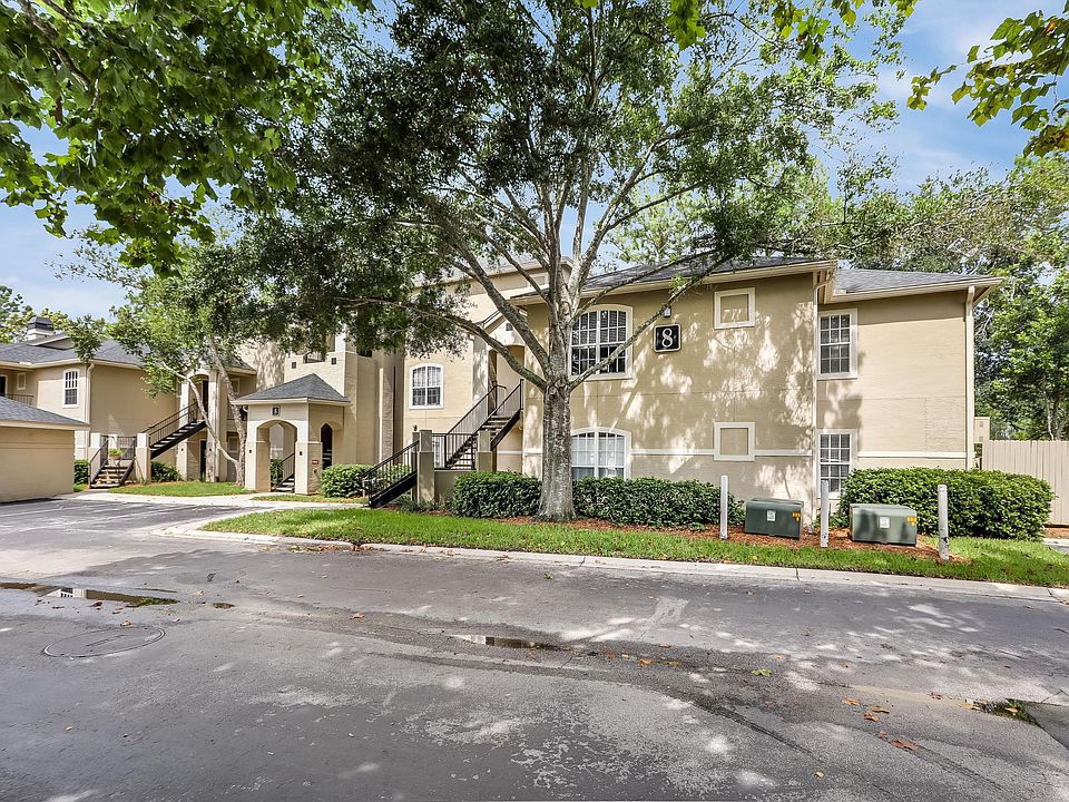 1st image of 1701 The Greens Way APT 832