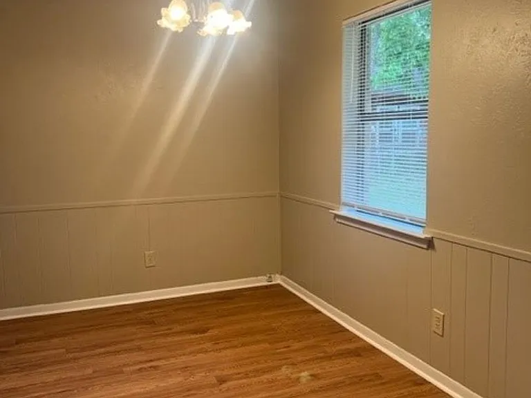 3401 Hummingbird Ln — Photo 8