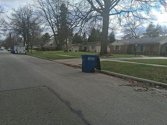 4th image of 2801 Wicklow Rd