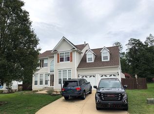 8551 Rothbury Dr, Bristow, VA 20136