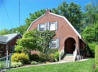 1422 Amsterdam Rd, Park Hills, KY 41011