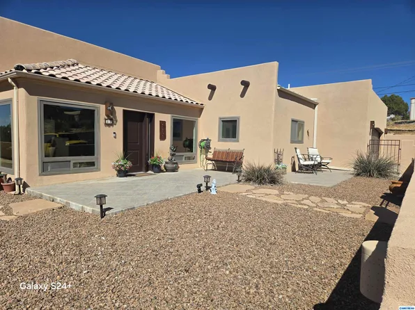 31 Copper Ridge Dr, Silver City, NM 88061