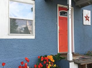 317 3rd Ave, Seward, AK 99664