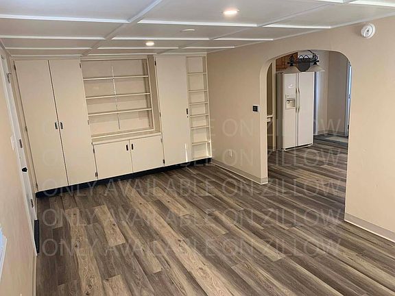 5th image of 1751 Greenwood Ave