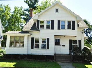 45 Montclair St, Springfield, MA 01104