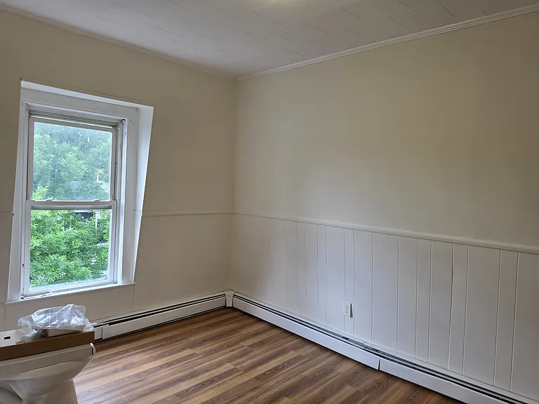 61 Oak St #2 — Photo 9